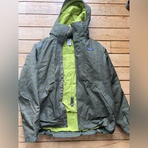 Patagonia Men’s M mid weight ski jacket.